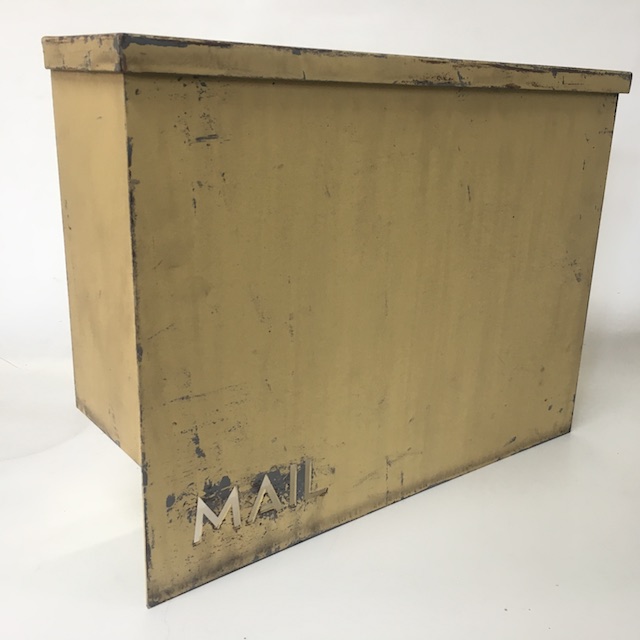 POST BOX, Creamy Yello Aged Wall Mount